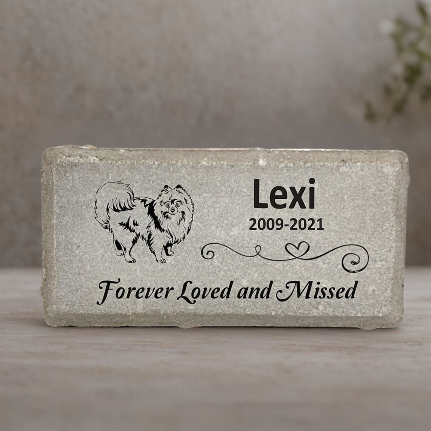 Pomeranian Memorial Stone - Personalized Pet Memorial Stone