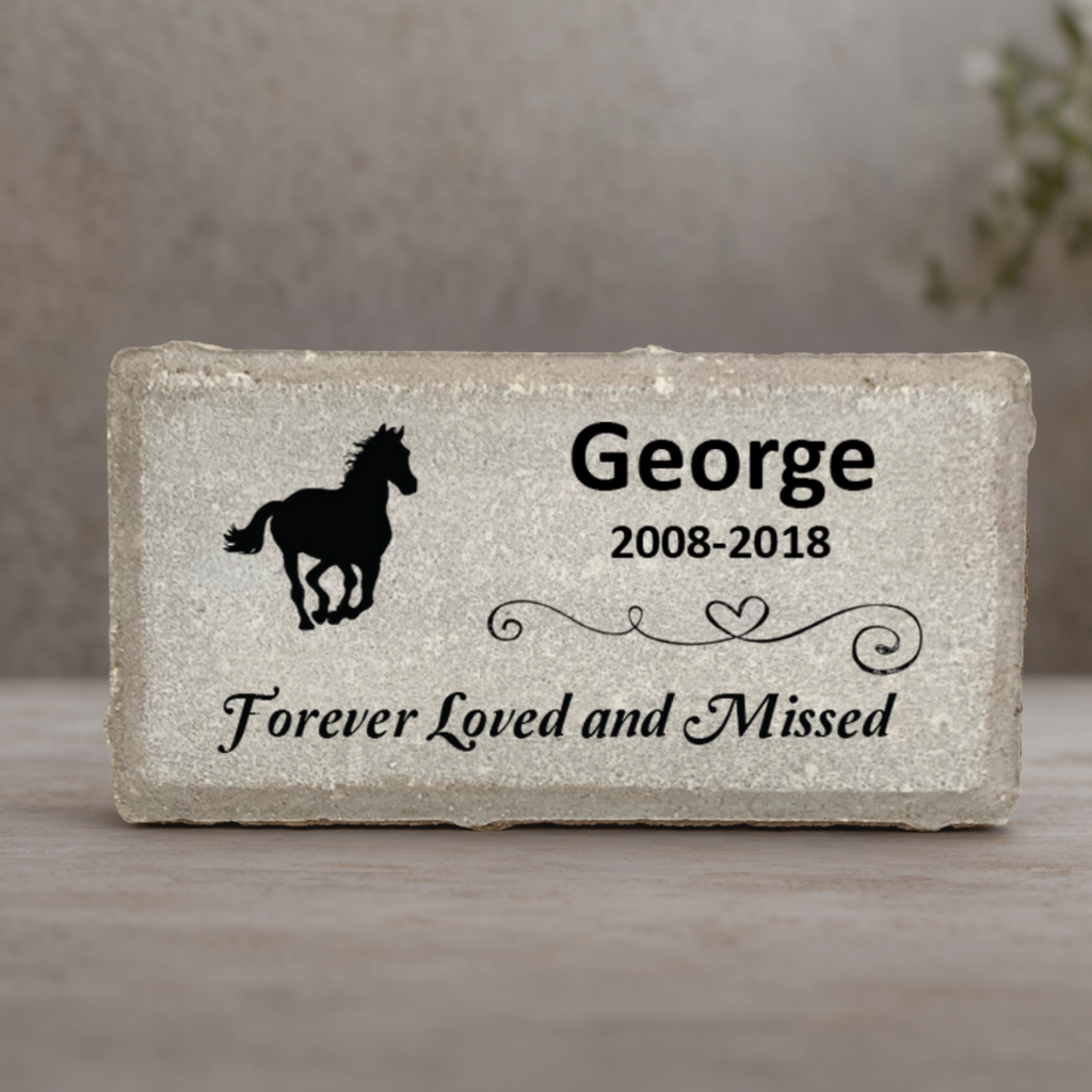 Horse Memorial Stone | Personalized Pet Loss Gift - Custom Concrete & Marble Plaques