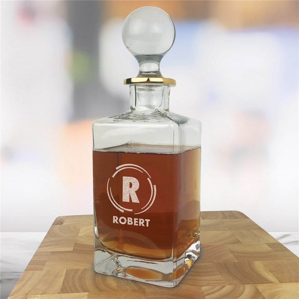 Engraved Groomsmen Circular Lines Gold Rim Decanter for indoor display