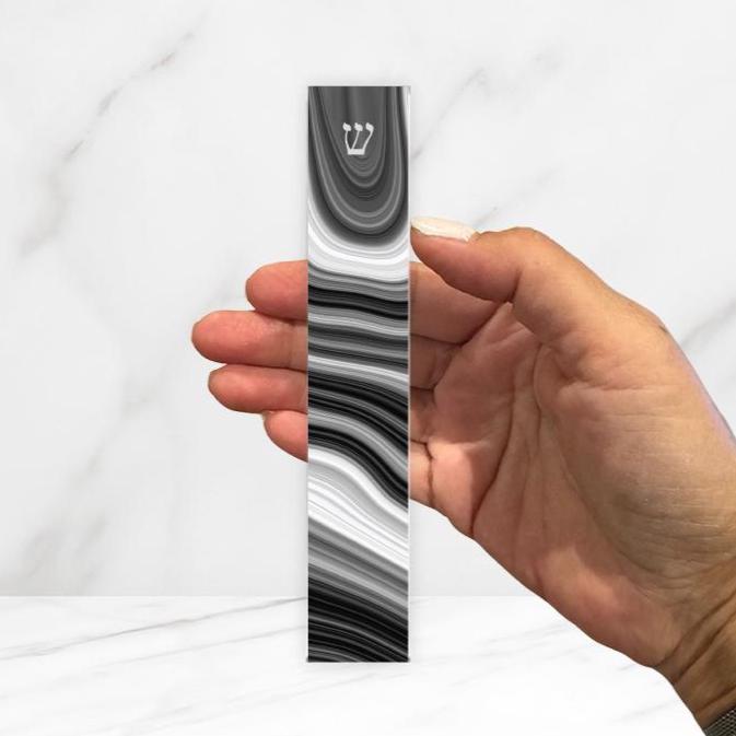 Mezuzah - Black and White Mezuzah - Acrylic Mezuzah - Modern Mezuzah - Personalized Judaica Gift - New Baby Gift - New Home Gift