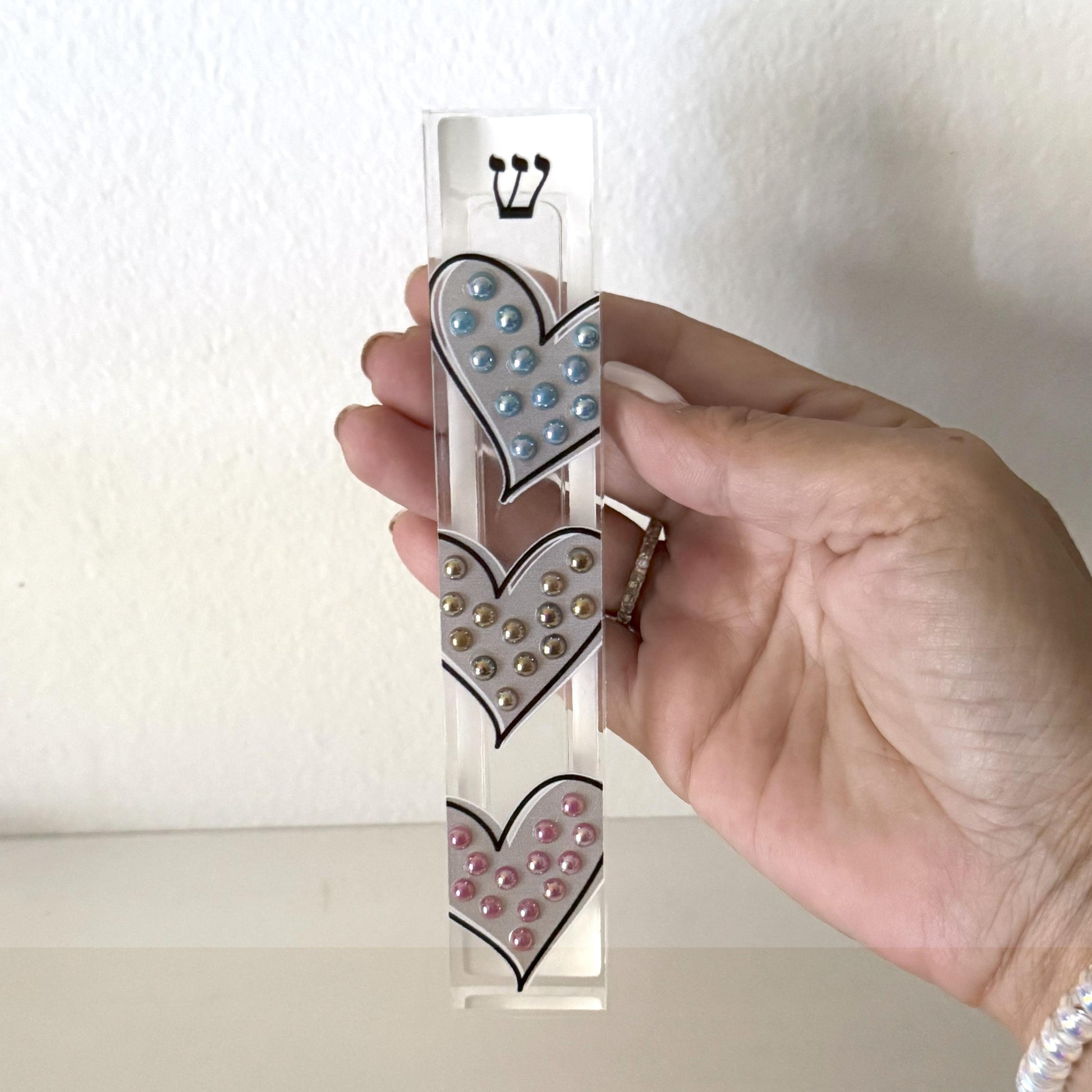 Mezuzah - Hearts Mezuzah - Embellished Acrylic Mezuzah with colored pearls - Judaica Gift - Beaded Mezuzah - Girl Room Mezuzah