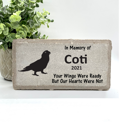 Sun Conure Memorial Stone - Personalized Bird Memorial Plaque for Garden & Indoor Display