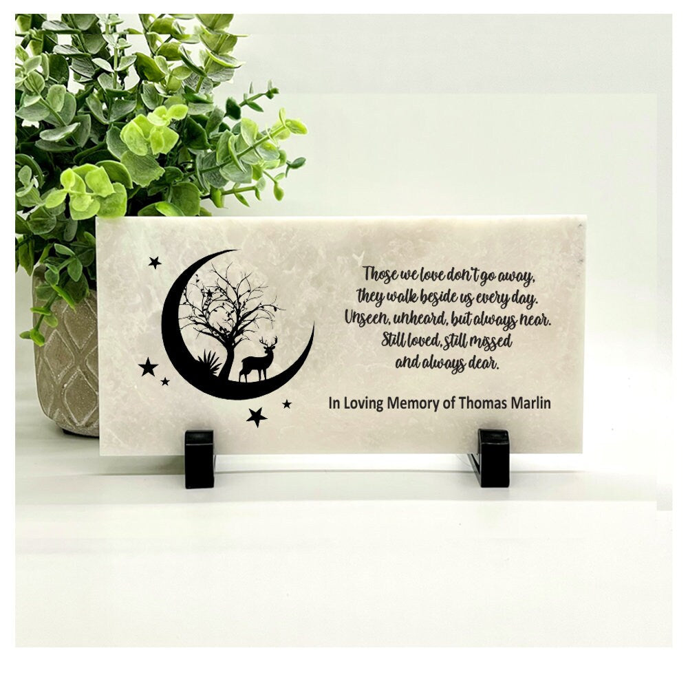 Hunter Memorial Stone - Personalized Outdoor Memorial Garden Stone With Stand
